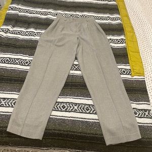 Liz Claiborne Collection 90s vintage pleated gray pants/trousers size 6 or 26